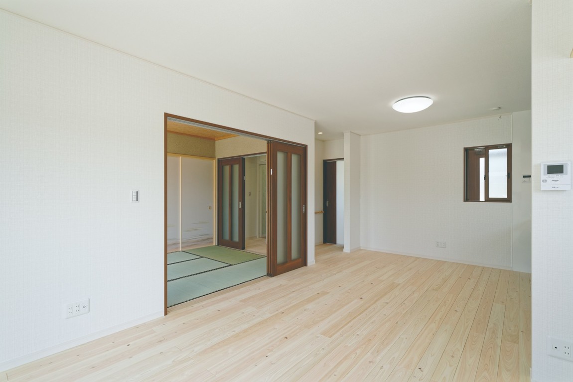 段差のないフラットな室内。