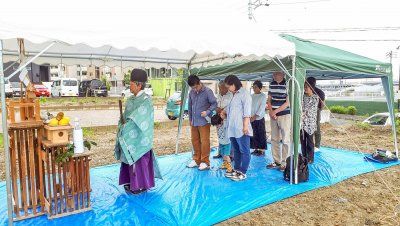 地鎮祭の様子
