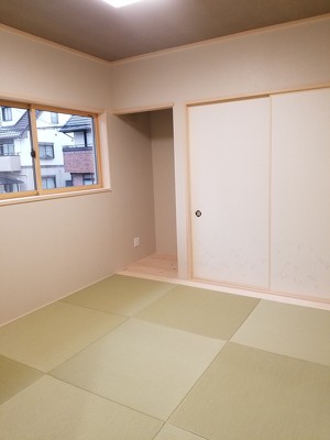 畳みのある平屋、侘蔵の得意分野です。